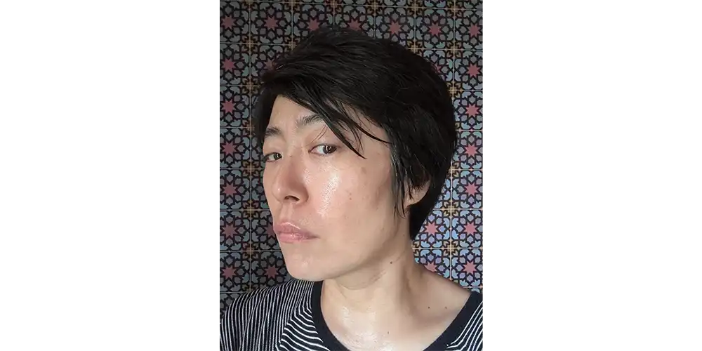 2026年8月27日。開いた毛穴が目に見えないレベルまで消えることはないけれど、かなり肌のトーンは明るくなった。
